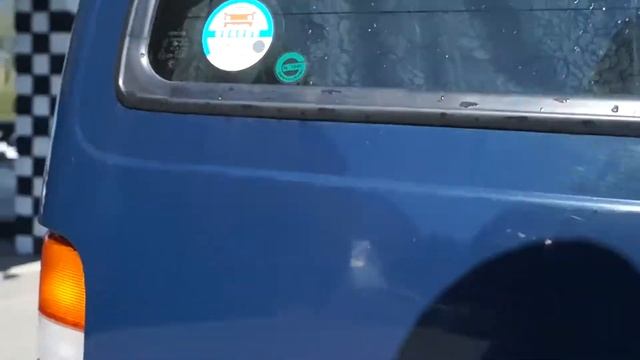 Vancouver Velocity Cars Ltd. #18993 Toyota Regius Ace SL DX GL 4WD (JDM LWB 3.0l 5L DIESEL 5MT) смотреть онлайн