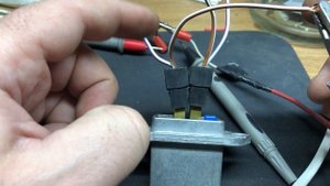 Проверка резистора отопителя Honda civic (Хонда Цивик). Checking the Honda civic heater resistor.