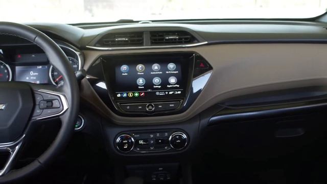 2021 Chevy Trailblazer at Les Stanford Chevrolet смотреть онлайн