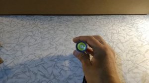 Какой EDC фонарь на 18650 лучше, Convoy S2+ или конвой S9?