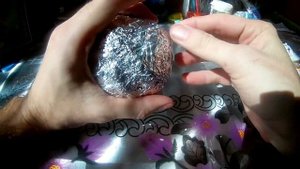 КАК СДЕЛАТЬ МЕТАЛЛИЧЕСКИЙ ШАР ИЗ ФОЛЬГИ БЕЗ МИКРОВОЛНОВКИ.ЧАСТЬ 1