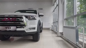 JAC T8 Белого цвета