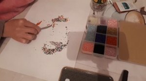 Как я перебираю бисер.