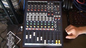 Mixer Basics Russian (Микшерный пульт Основы)