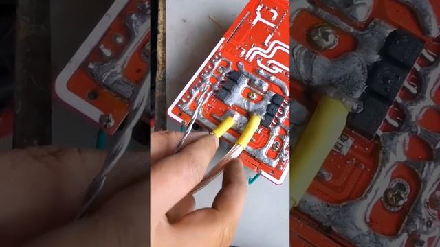 High frequency head soldering iron solder- Good tools and machinery make work easy