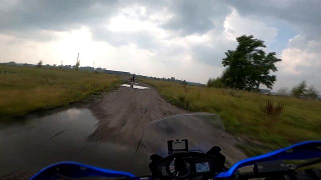 ПРЫГАЮ С ТРАМПЛИНОВ ДРОП НА МОТОЦИКЛЕ MotoLand XR250 Enduro 2020 Г МЕНТЫ В БЕШЕНСТВЕ ОТ НАШЕЙ ЕЗДЫ смотреть онлайн