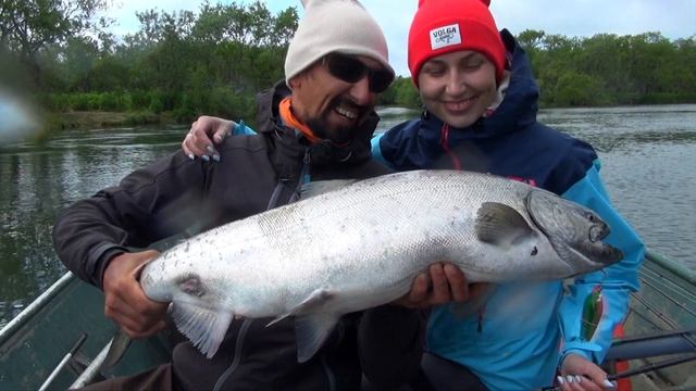 Камчатка, часть 1! Лосось ЧАВЫЧА за ДЕСЯТКУ, трофей! СТАРБЛОГ. Russian Fishing. Русская рыбалка