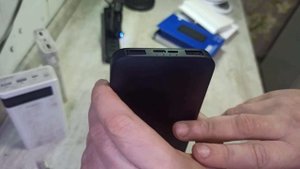 Сравнение одинаковых внешних аккумуляторов Redmi и Xiaomi