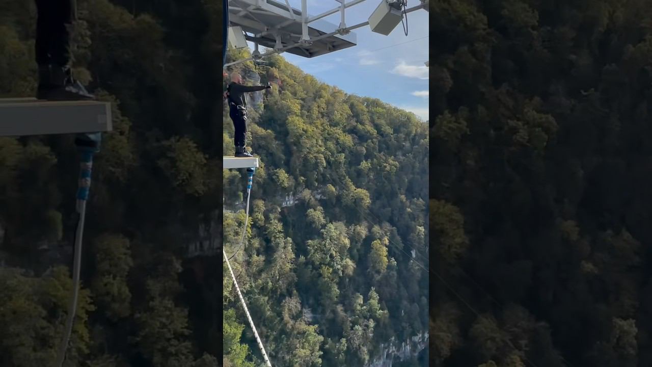 Skypark | Прыжок Bungy 207 смотреть онлайн