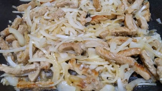 Фунчоза со свининой и терияки