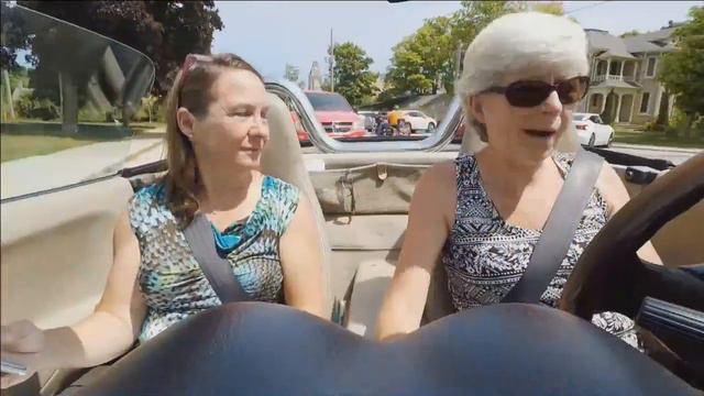 Wandering Grey Bruce - Touring Southampton смотреть онлайн