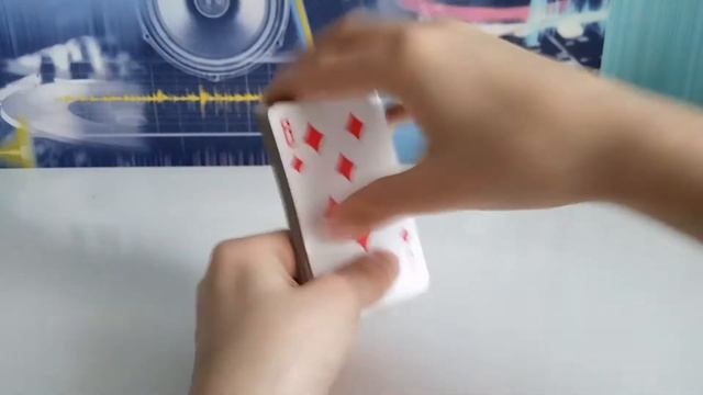 Как сделать веер из карт? смотреть онлайн