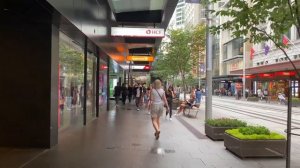 Sydney walking tour along George St from Town Hall to Wynyard | April 2022