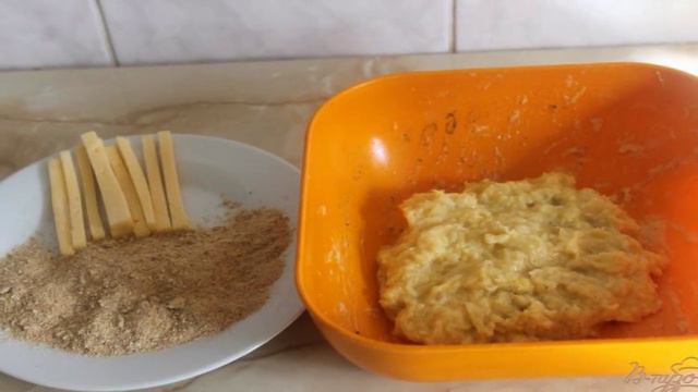 Картофельные палочки с сыром