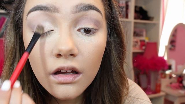 Neutral Plum Makeup Look! | Jade Quesada смотреть онлайн