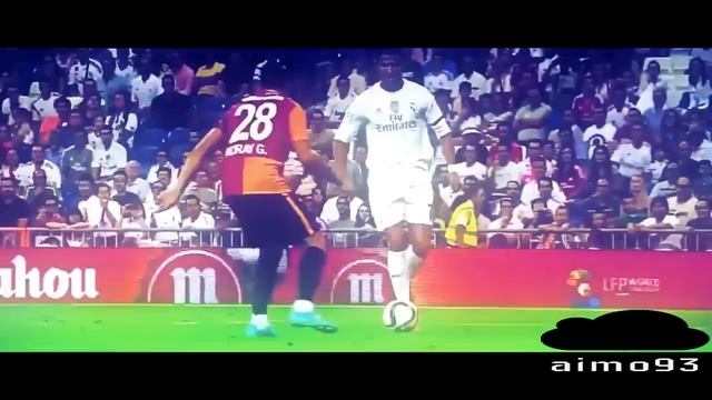 Cristiano Ronaldo - Freestyle 2016/17 Goals/Skills & Tricks смотреть онлайн