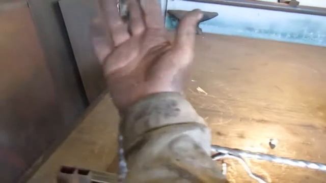 СКАМЕЙКИ.СТОЛИКИ.ЦВЕТОЧНИЦА.ИЗГОТОВЛЕНИЕ.Качественно и нестандартно своими руками.