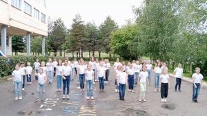 Всероссийская акция "Танцевальный флешмоб ко Дню России"