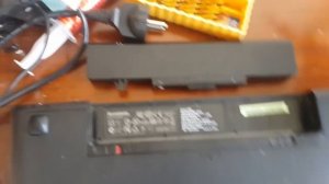 Lenovo G505 - разборка. Как снять заднюю крышку