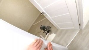 МДФ НАЛИЧНИКИ И ПЛИНТУСА ИЗ ДЮРОПОЛИМЕРА НА КАУЧУКОВЫЙ КЛЕЙ. УСТАНОВКА СВОИМИ РУКАМИ.