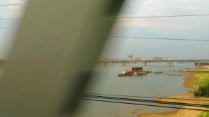 Вид из окна поезда - река Обь (г. Новосибирск)