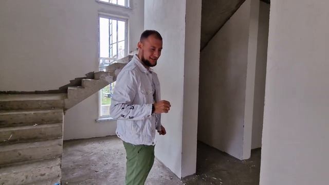 СВОЙ ДОМ с видом на сосны, горы и МОРЕ в пригороде Геленджика | Микрорайон ГОЛУБАЯ БУХТА осень 2022