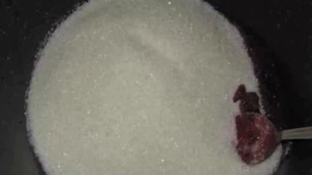 Черная смородина в собственном соку. Очень полезное и вкусное варенье. смотреть онлайн