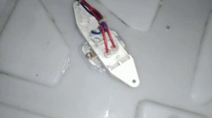 Стиральная машина Samsung. Течёт сверху из-под лотка вода. Что делать?