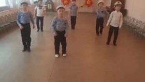 Бескозырка белая