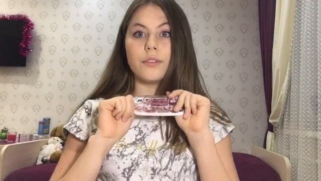 МОЯ КОСМЕТИКА В 14 ЛЕТ! ШОК! Не крашу брови?!Почему? ПОЛЬЗУЮСЬ MAC смотреть онлайн