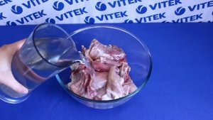 Рецепт приготовления кролика тушеного в сливках с грибами в мультиварке VITEK VT-4214 R
