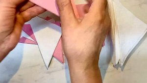DIY /HOW TO FOLD NAPKINS /КАК КРАСИВО СЛОЖИТЬ САЛФЕТКИ В САЛФЕТНИЦУ ДЛЯ СЕРВИРОВКИ СТОЛА /ВЕЕР
