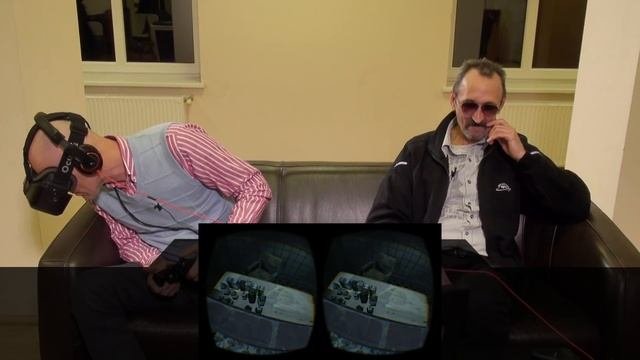 ВЗРОСЛЫЕ И МОЛОДЫЕ ИГРАЮТ В VR