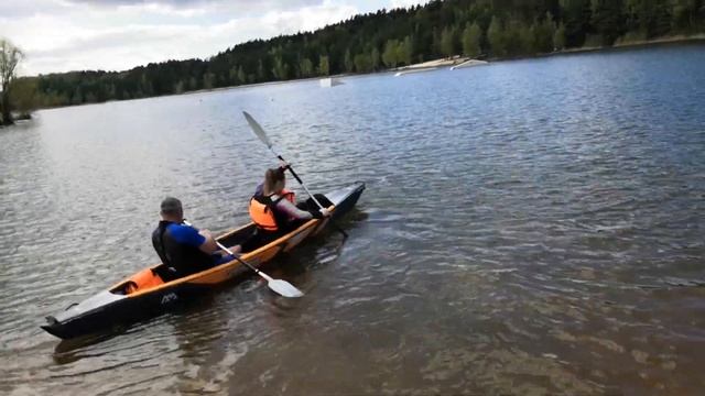 Каяк Томагавк испытание на воде смотреть онлайн