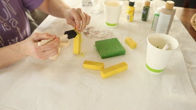 Super Bowl Crafts For Your Super Bowl Party Game Day Table