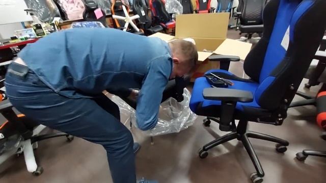 AKRacing OPAL (2022) PRO - мультиблок и обновлённая усиленная рама на борту. смотреть онлайн