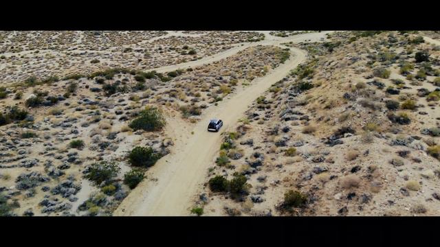 BMW i3 Desert Drive - Drone Footage - Electric Vehicle in the Desert - Mavic Air 4K 24 fps смотреть онлайн