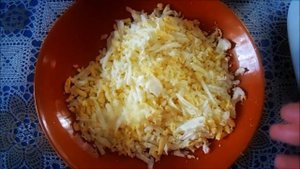 Салат с копченый с курицей??