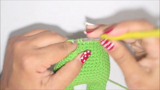 Grinch Amigurumi ? Con Ropa | PARTE 1 Cuerpo, Cabeza, Brazos/PASO A PASO NAVIDAD A CROCHET смотреть онлайн