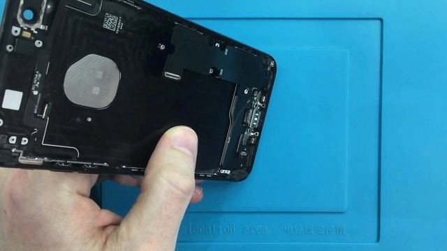 IPHONE 7 PLUS ПОЛНАЯ РАЗБОРКА! Замена корпуса дисплея аккумулятора. Screen Replacement shown смотреть онлайн