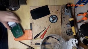 как почистить и заменить батарейки в калькуляторе модель  CITIZEN SR 135N