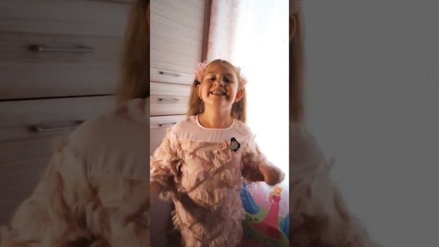 песня "Вместе весело шагать по просторам" смотреть онлайн