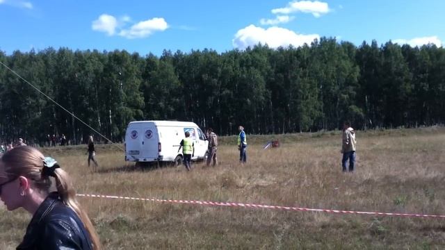 Падение аэростата аэродром Калачево. г. Омск, 18.08.12 смотреть онлайн