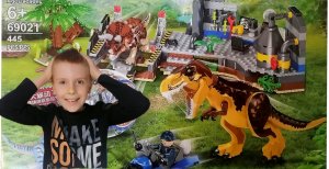 КОНСТРУКТОР PRCK. АНАЛОГ LEGO. DINOSAUR WORLD. УСТИН РАСПАКОВЫВАЕТ НОВЫЙ КОНСТРУКТОР ПРО ДИНОЗАВРОВ