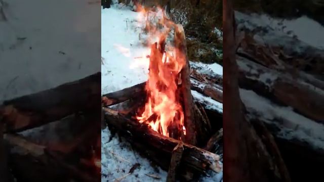 костер "колодец" и "шалаш" ч.2 смотреть онлайн