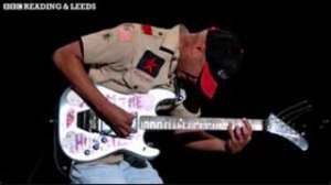 RAGE AGAINST THE MACHINE-BOMBTRACK ZOOM G3