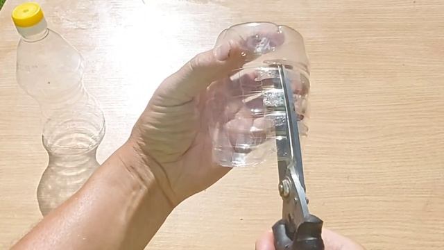 Ветряк из пластиковой бутылки от масла красная цена своими руками Отпугиватель птиц и кротов смотреть онлайн