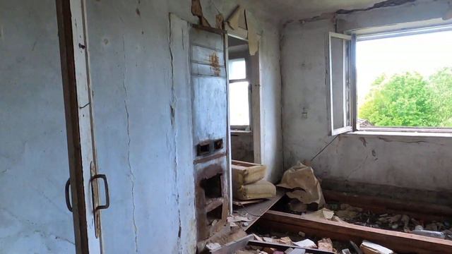 Заброшенные деревни, и пустые дома. ( В прошлом здесь кипела жизнь )