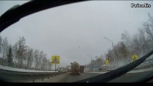Авария М7 поворот на Никологоры 27.12.2023 фура