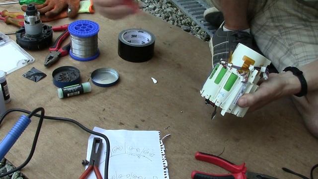 Bosch Athlet Vacuum Cleaner Lithium Battery Replacement Using Sony 18650 VTC6 Cells смотреть онлайн